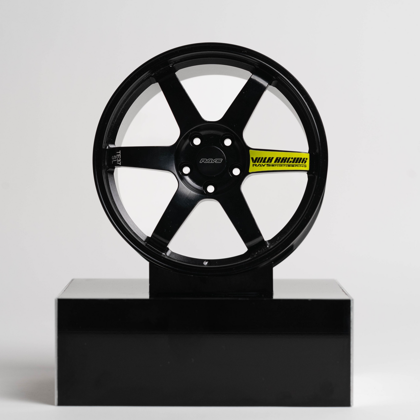 RAYS TE37 Volk Racing Black & Yellow Edition